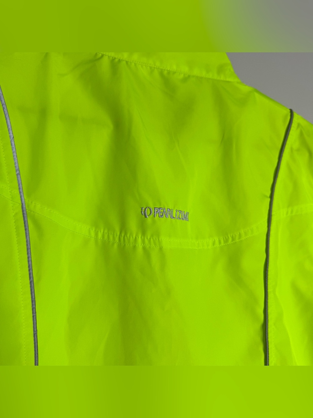 Pearl Izumi Women’s Lightweight Shell Cycling Jacket Medium Bright Green Zip - Picture 11 of 11